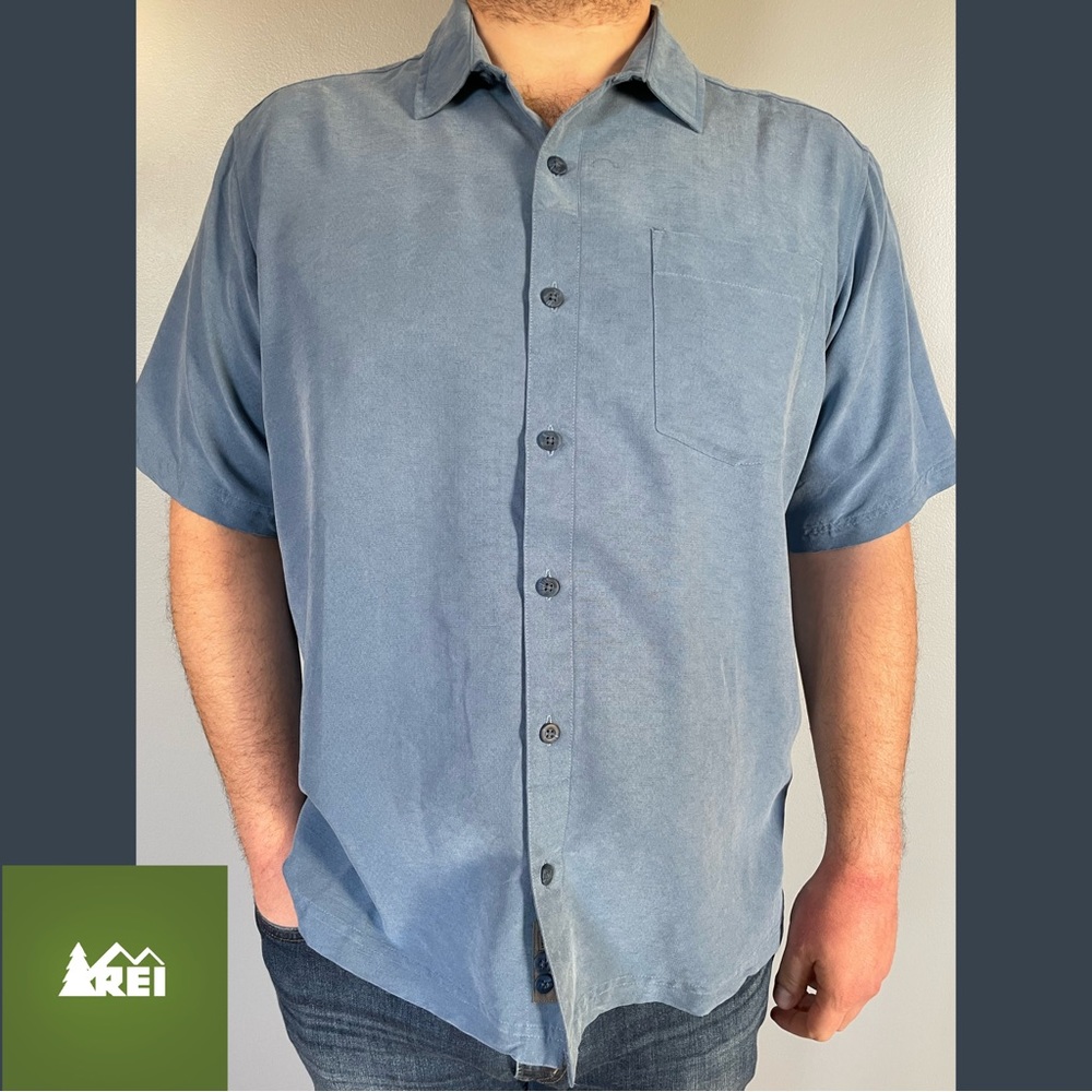 REI Short Sleeve Button Down
